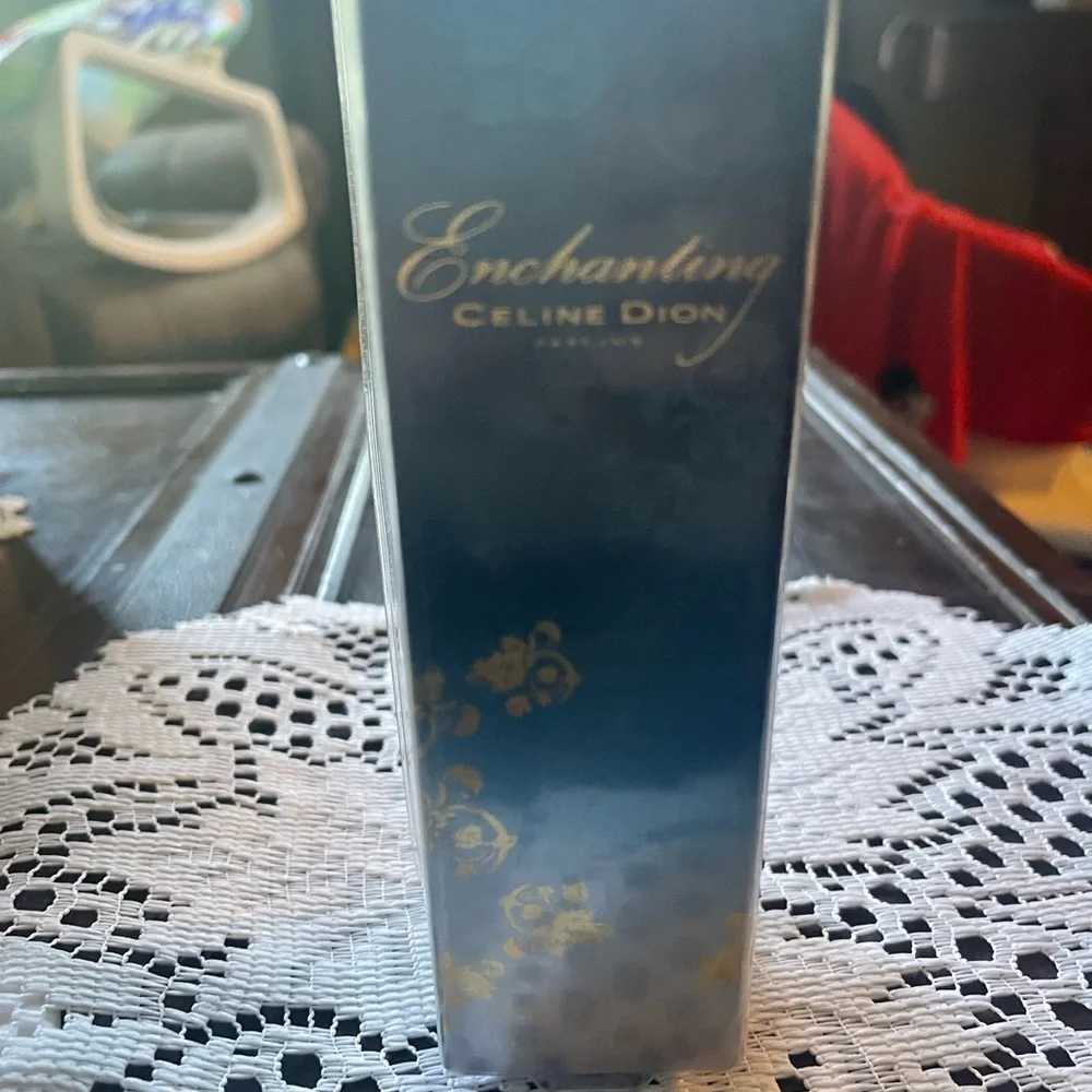 Celine Dion Enchanting 1.7oz new
hard to find rare still in plastic - Picture 1 of 1
